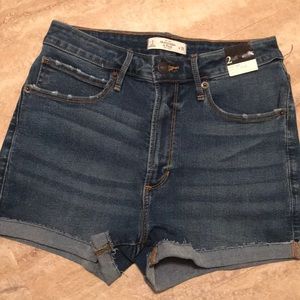 NWT Abercrombie & Fitch high rise shorts